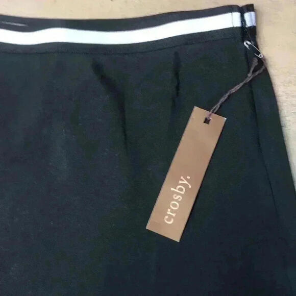 NWT Crosby skirt size small - Picture 2 of 5
